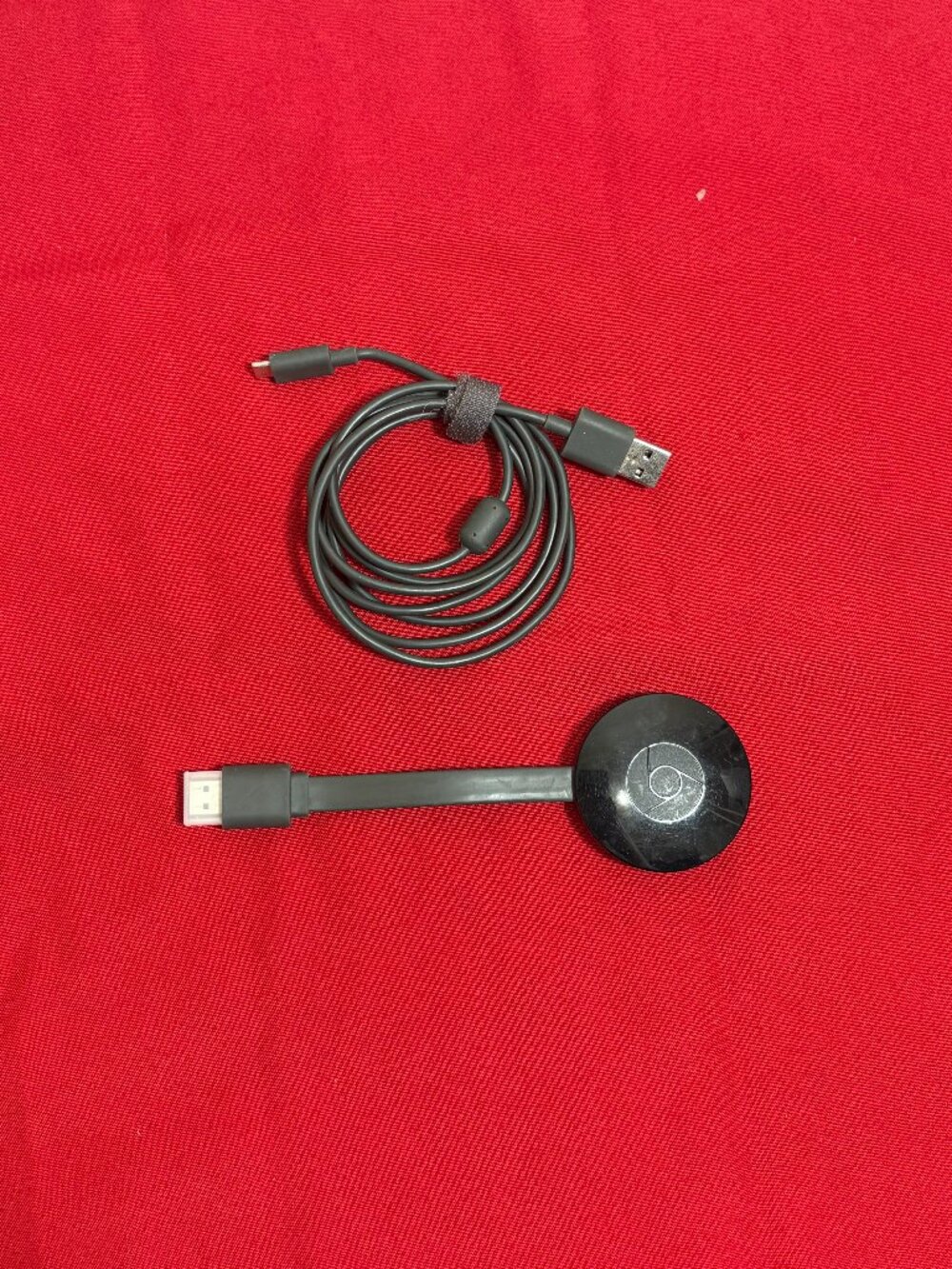 Google Chromecast Streaming Device with HDMI Cable
